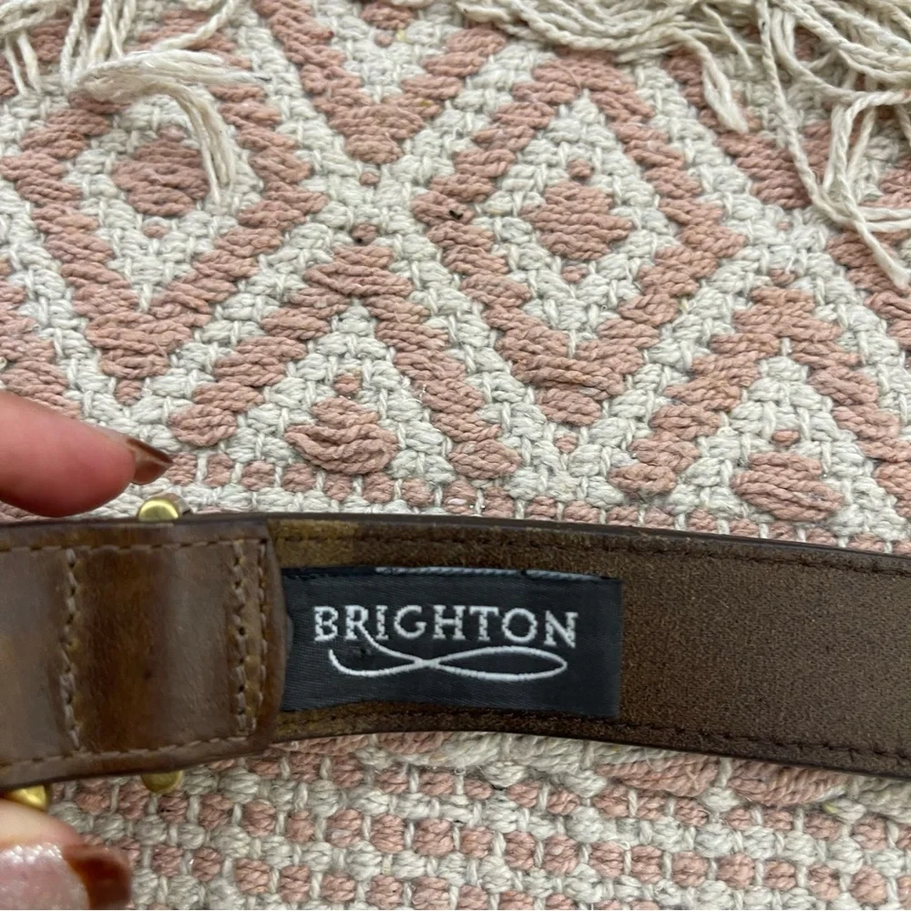 Vintage Brown Leather Belt with Brass Buckle - Picture 9 of 15